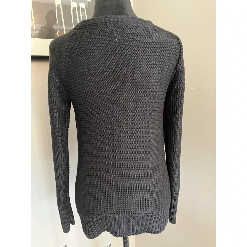 Calvin Klein Pullover long sleeve Sweater with button detail womens black medium